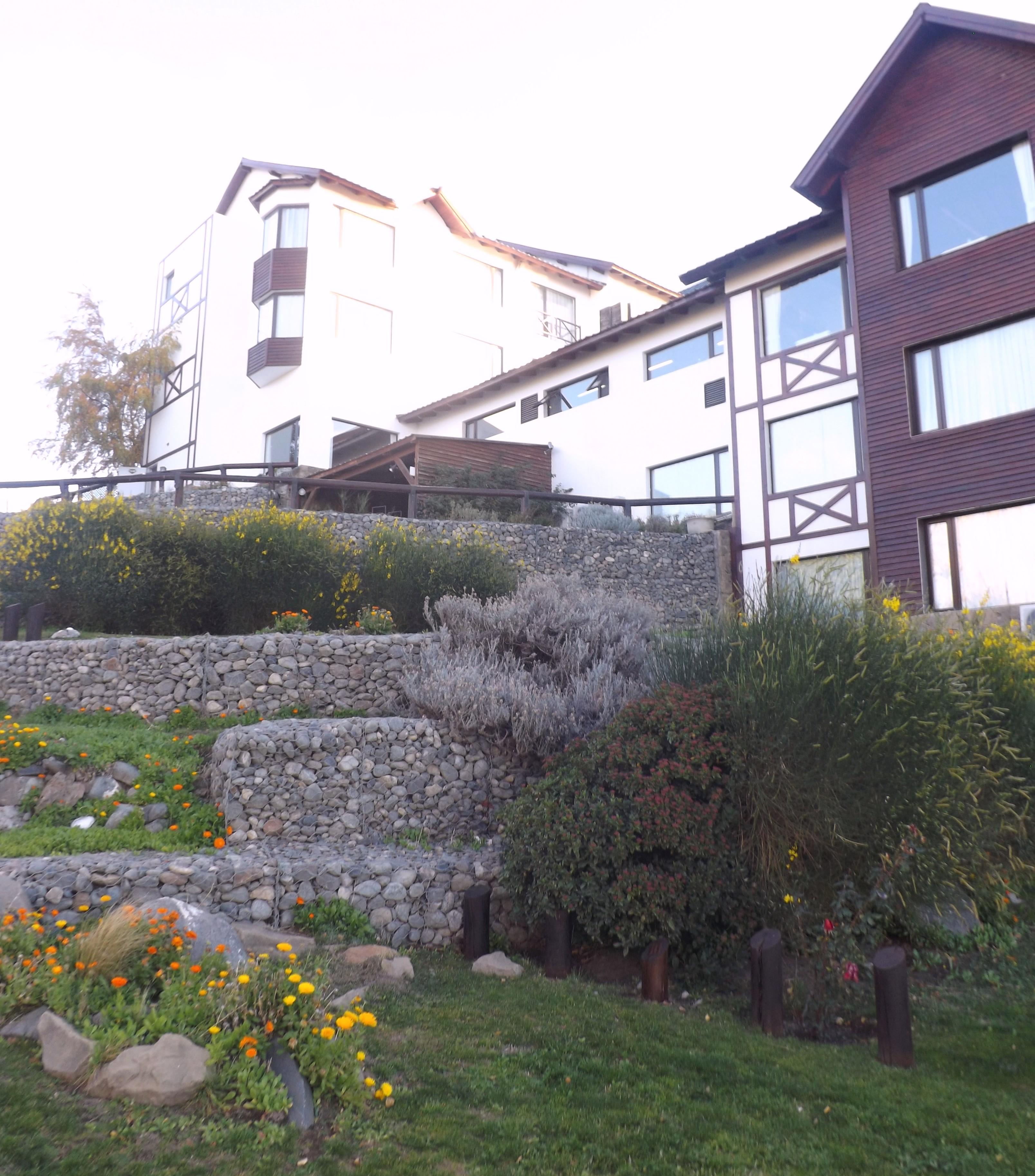 Xelena Hotel & Suites El Calafate Exterior photo