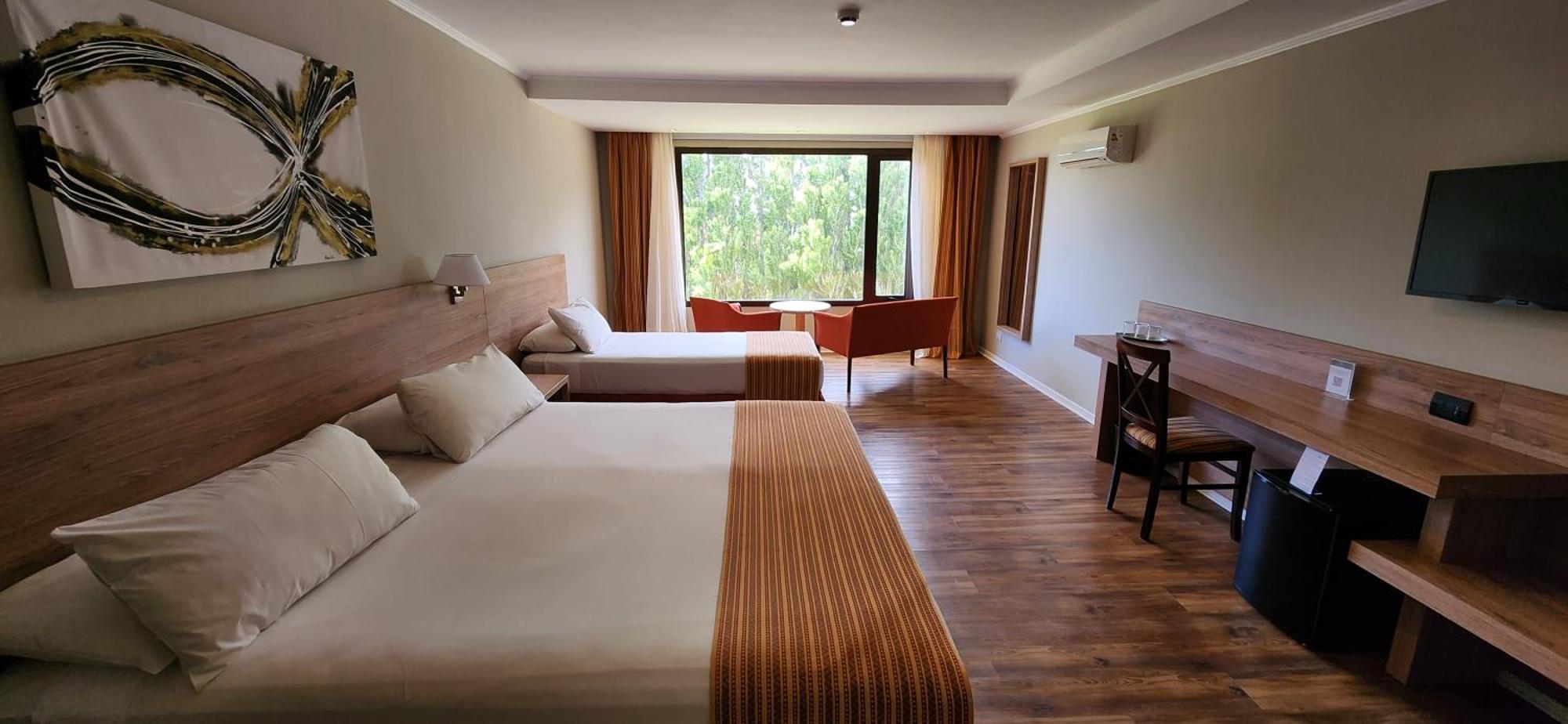Xelena Hotel & Suites El Calafate Exterior photo