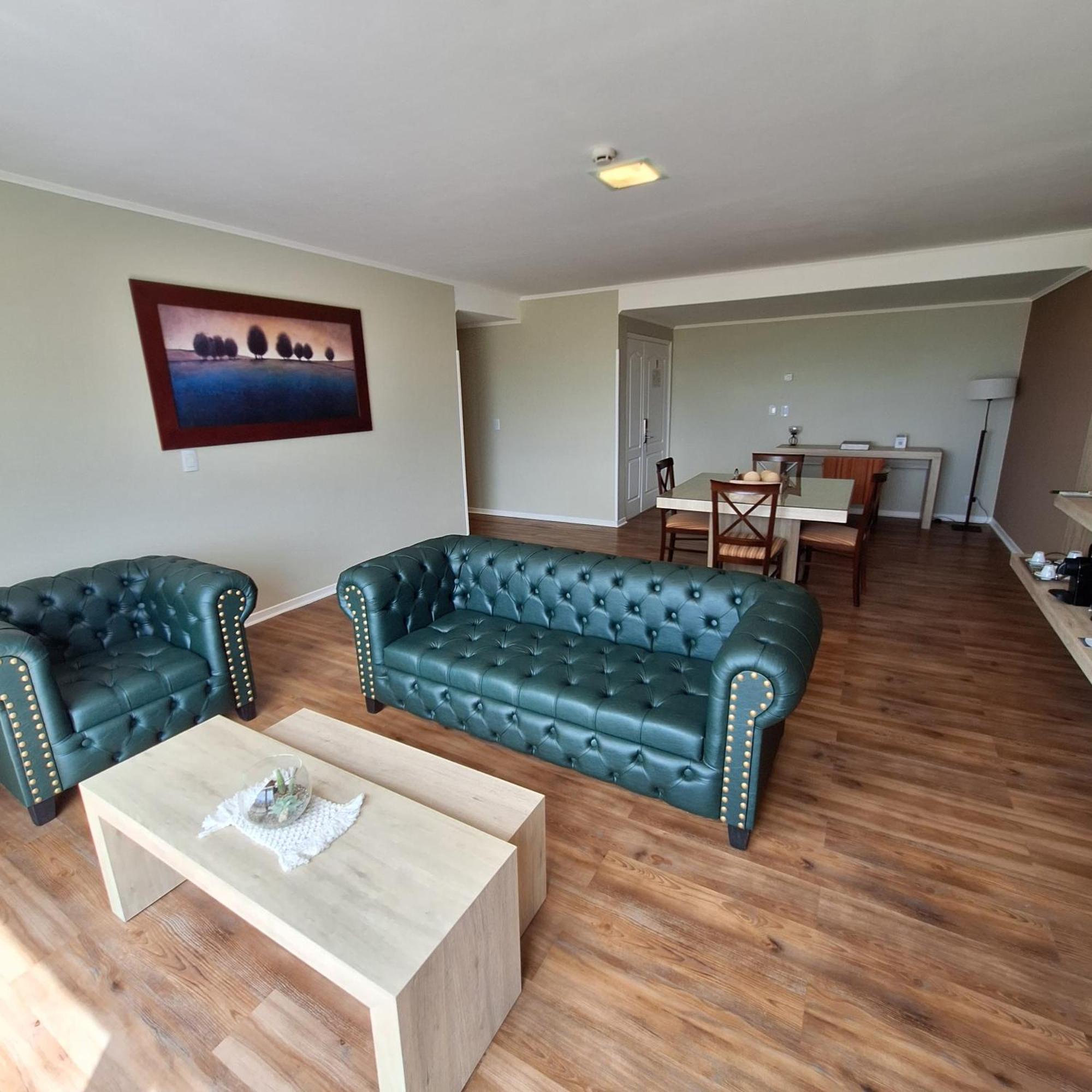 Xelena Hotel & Suites El Calafate Exterior photo